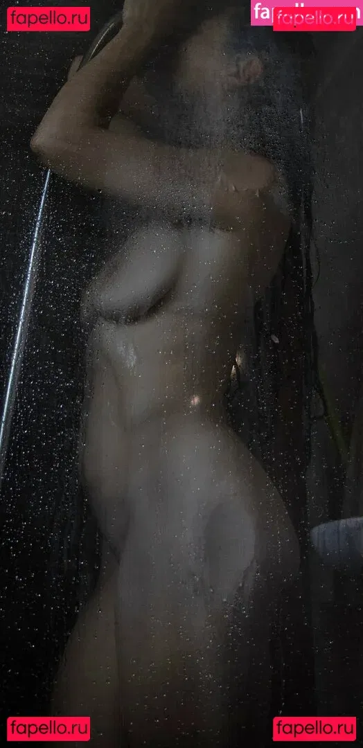 Tunaapari Onlyfans Photo Gallery 