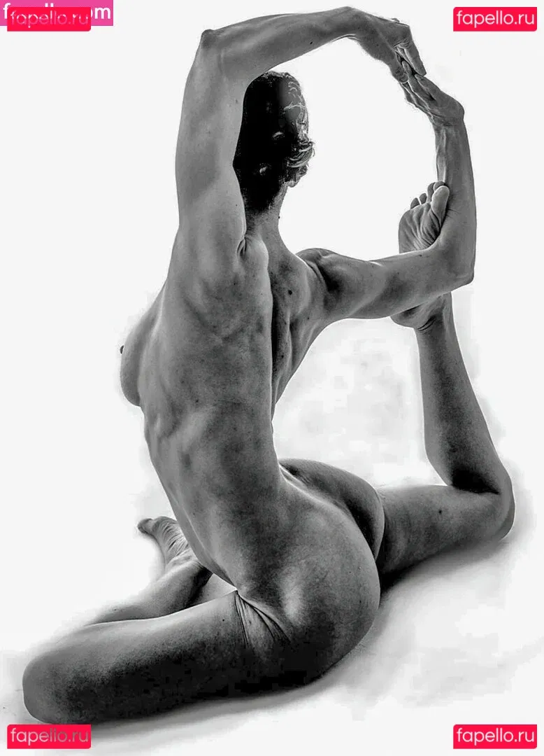 Tunaapari Onlyfans Photo Gallery 