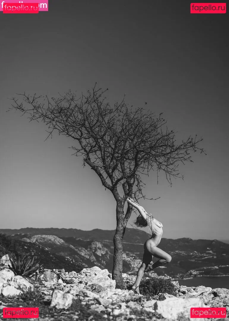 Tunaapari Onlyfans Photo Gallery 