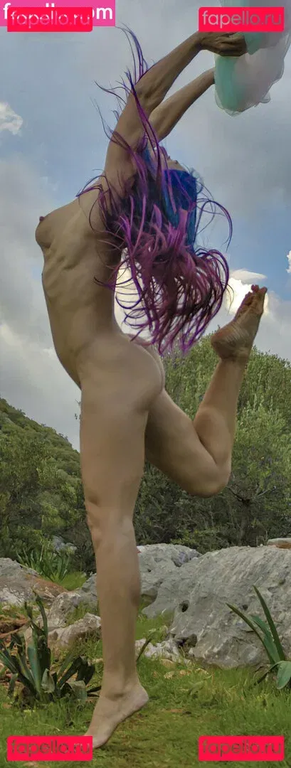 Tunaapari Onlyfans Photo Gallery 