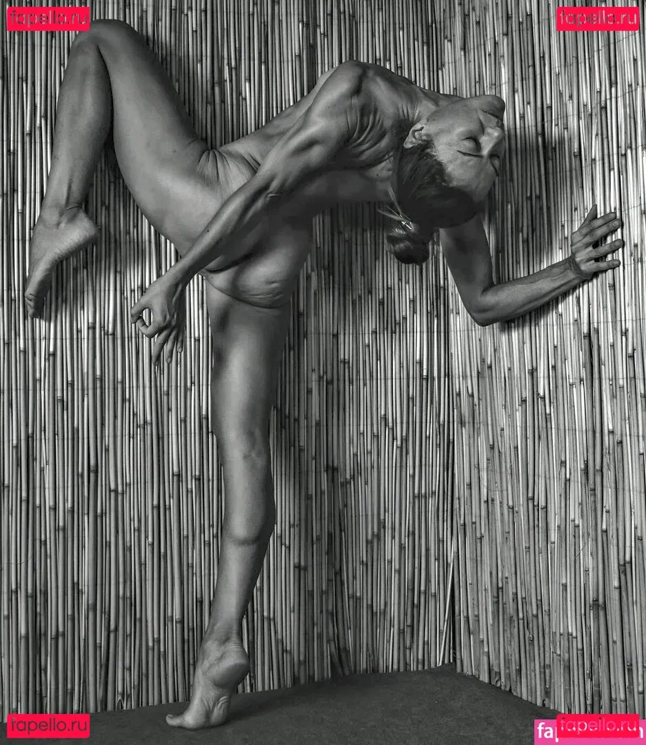 Tunaapari Onlyfans Photo Gallery 