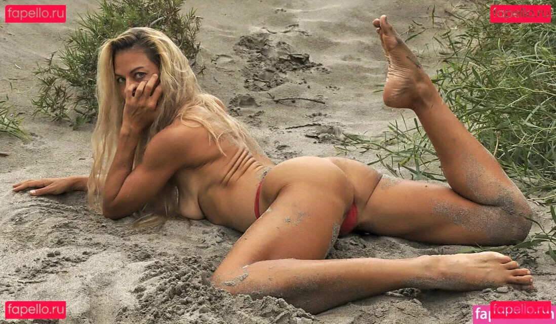 Tunaapari Onlyfans Photo Gallery 