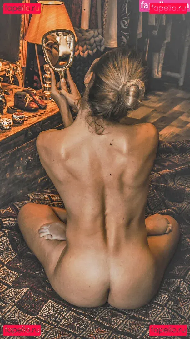 Tunaapari Onlyfans Photo Gallery 