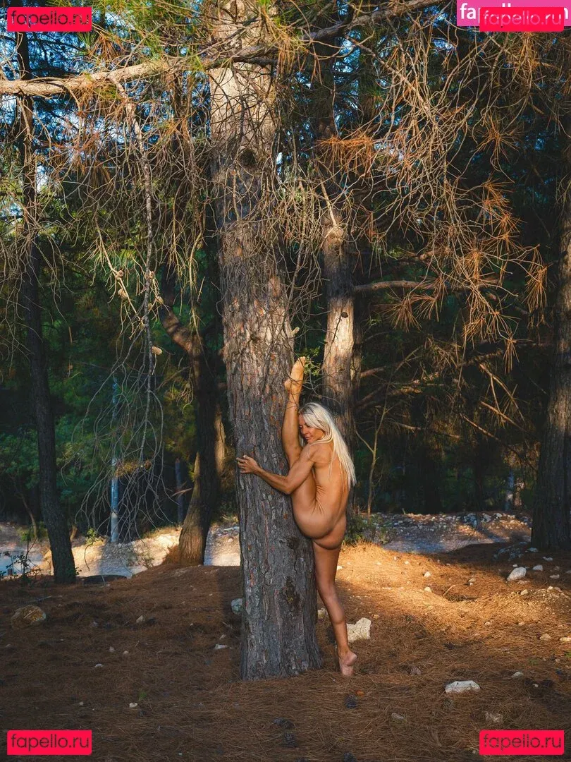 Tunaapari Onlyfans Photo Gallery 