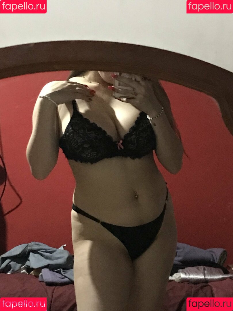 maivallejos Onlyfans Photo Gallery 