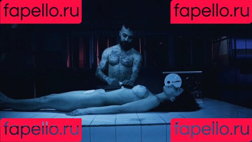 Vahide Bulu Onlyfans Photo Gallery 