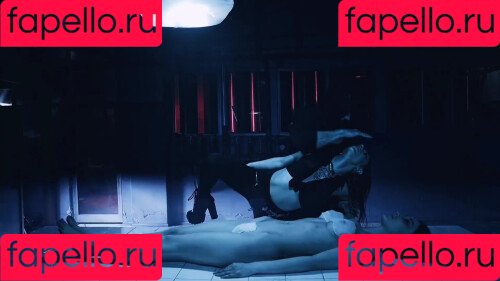 Vahide Bulu Onlyfans Photo Gallery 