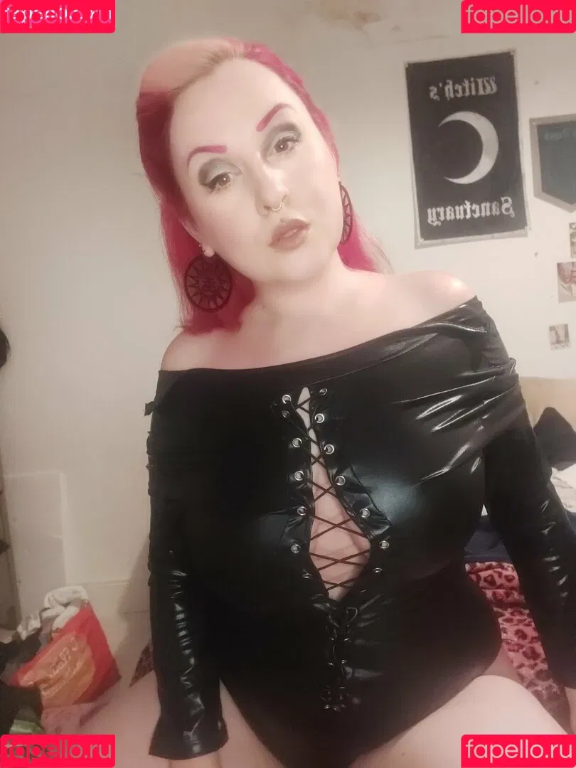 roxystardust Onlyfans Photo Gallery 