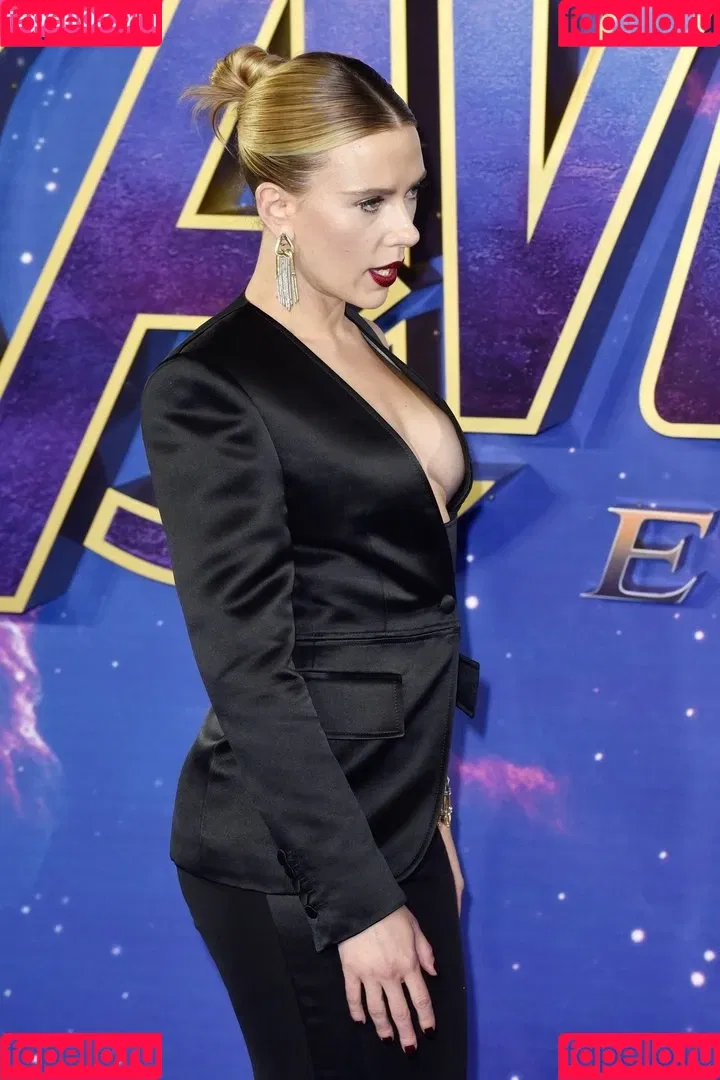 Scarlett Johansson Onlyfans Photo Gallery 