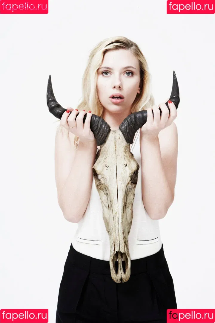 Scarlett Johansson Onlyfans Photo Gallery 