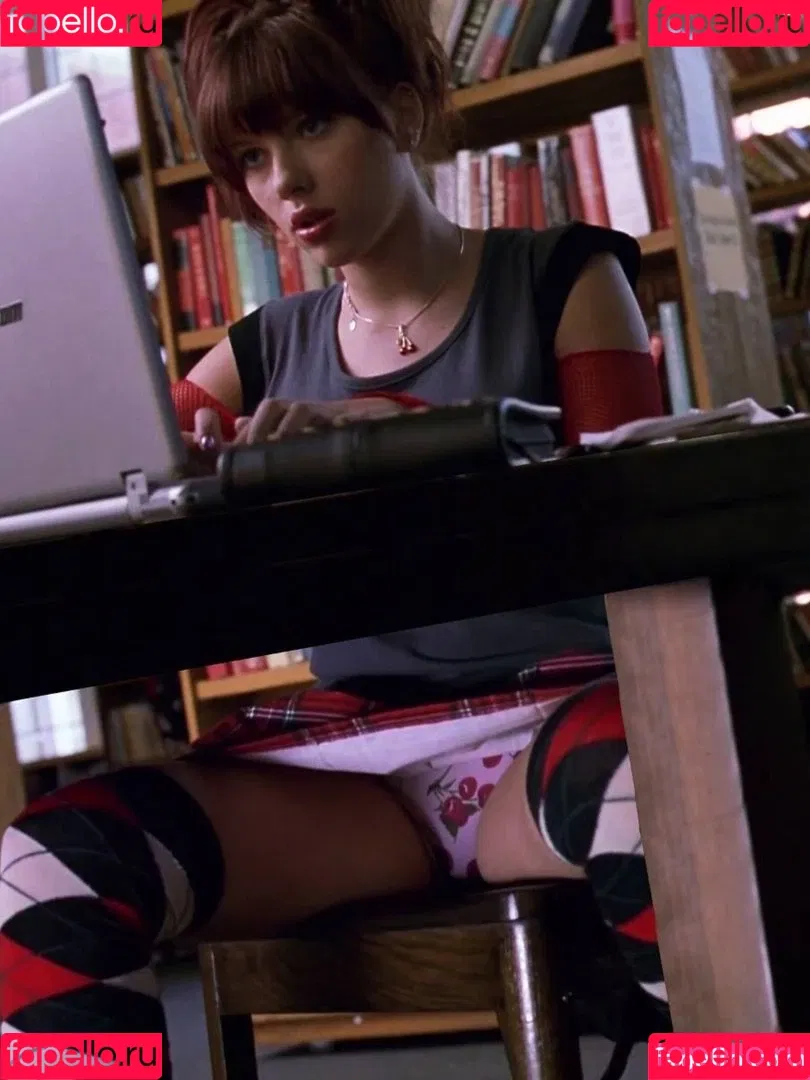 Scarlett Johansson Onlyfans Photo Gallery 