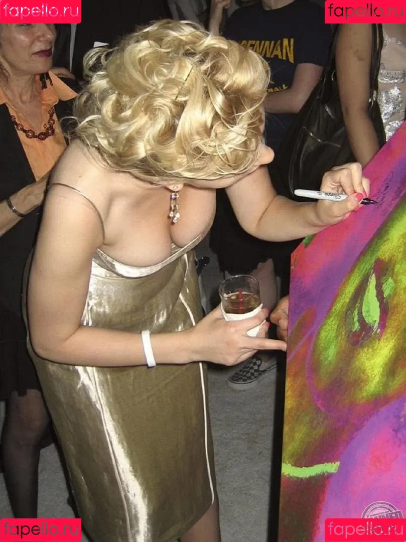 Scarlett Johansson Onlyfans Photo Gallery 
