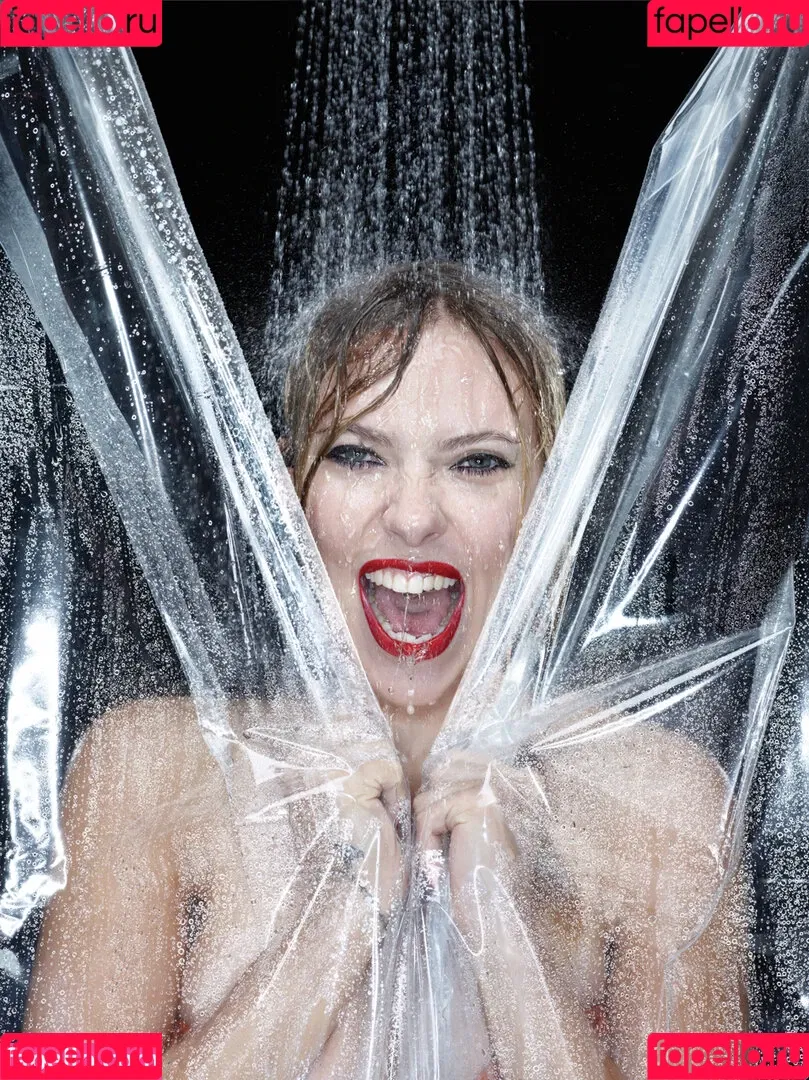 Scarlett Johansson Onlyfans Photo Gallery 