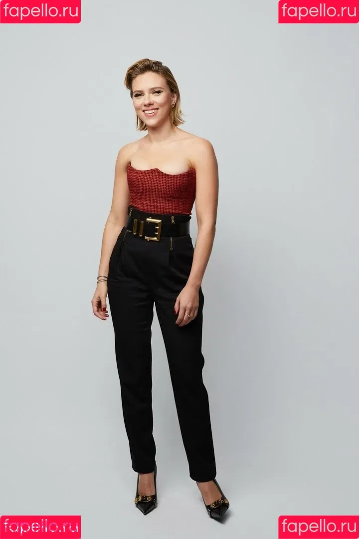 Scarlett Johansson Onlyfans Photo Gallery 