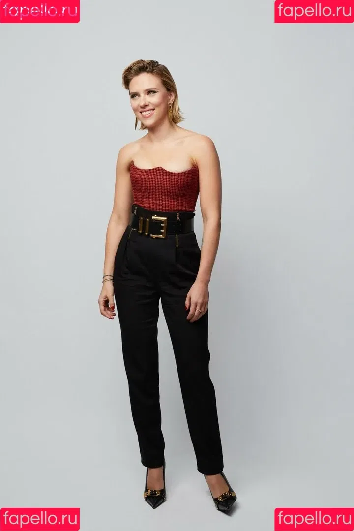 Scarlett Johansson Onlyfans Photo Gallery 