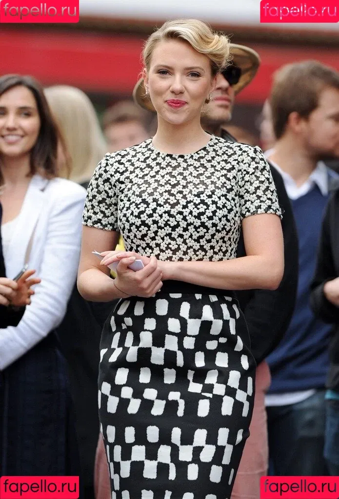 Scarlett Johansson Onlyfans Photo Gallery 
