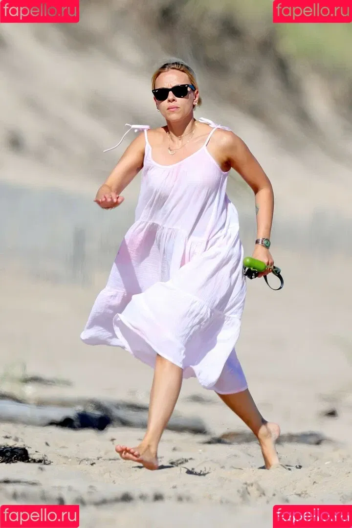 Scarlett Johansson Onlyfans Photo Gallery 