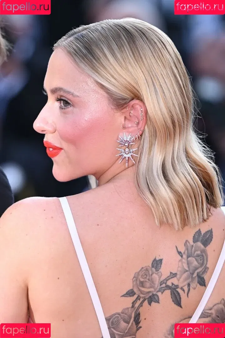 Scarlett Johansson Onlyfans Photo Gallery 