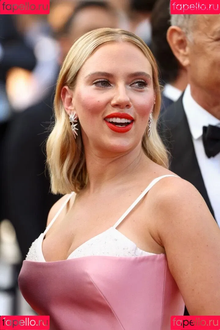 Scarlett Johansson Onlyfans Photo Gallery 