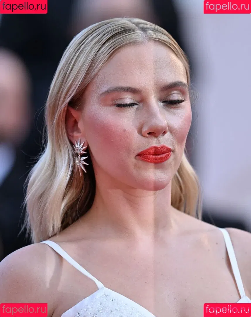 Scarlett Johansson Onlyfans Photo Gallery 