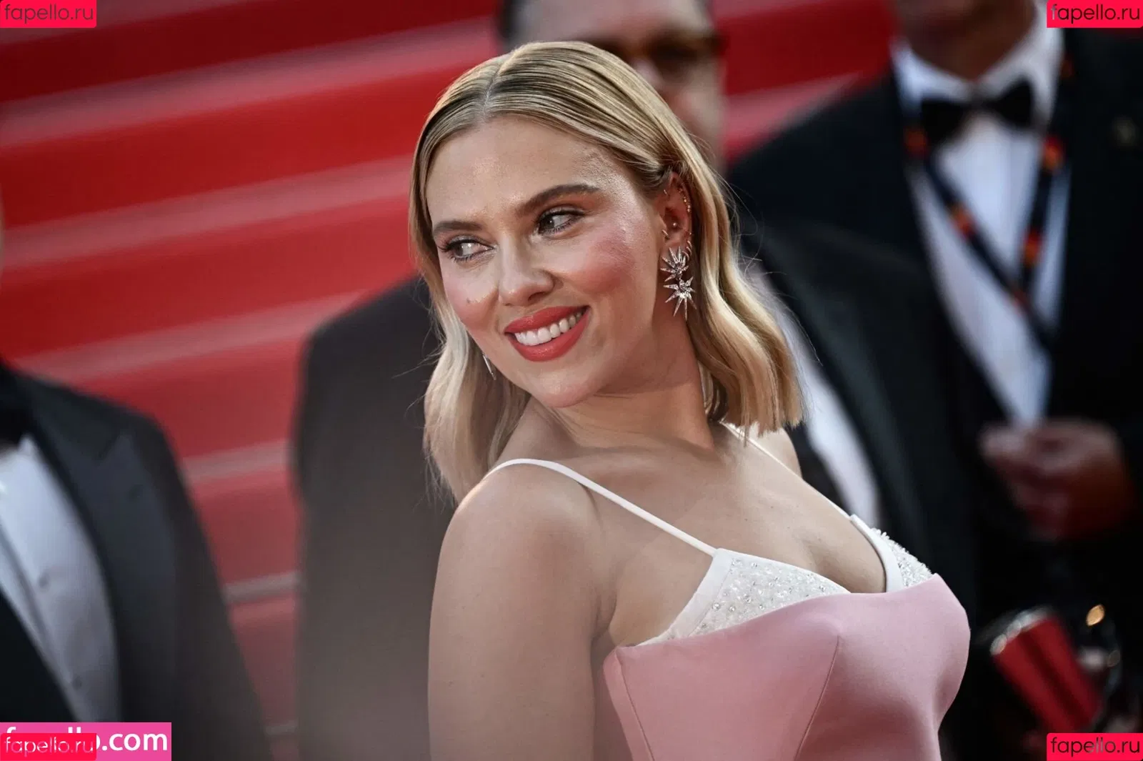 Scarlett Johansson Onlyfans Photo Gallery 