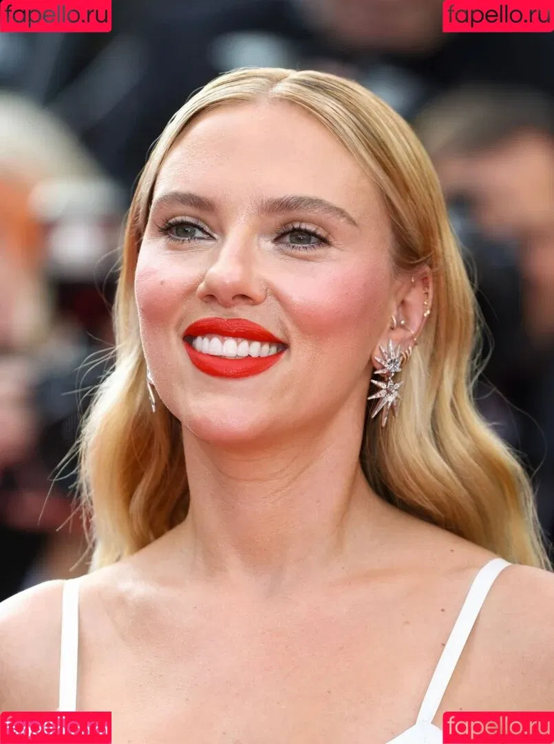 Scarlett Johansson Onlyfans Photo Gallery 