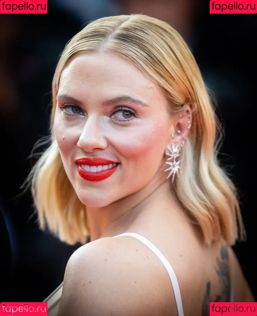 Scarlett Johansson Onlyfans Photo Gallery 