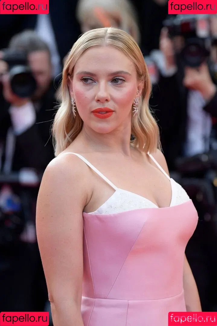 Scarlett Johansson Onlyfans Photo Gallery 
