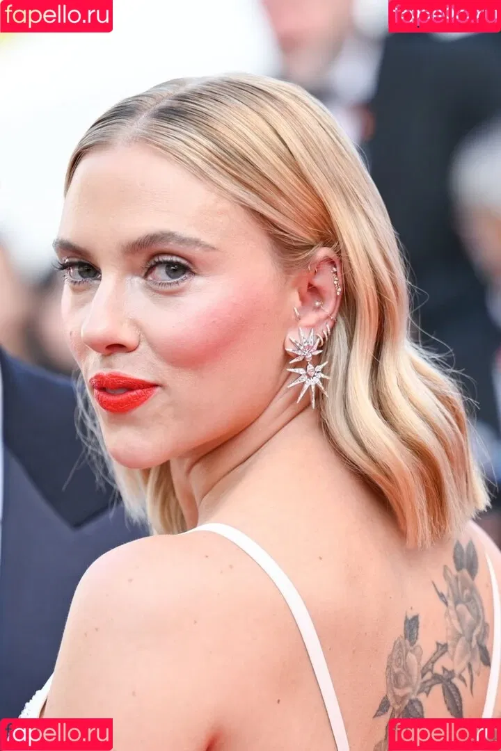 Scarlett Johansson Onlyfans Photo Gallery 