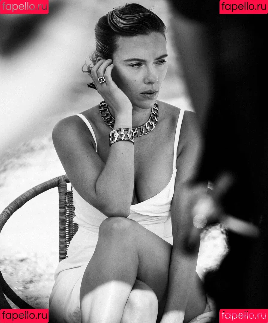 Scarlett Johansson Onlyfans Photo Gallery 