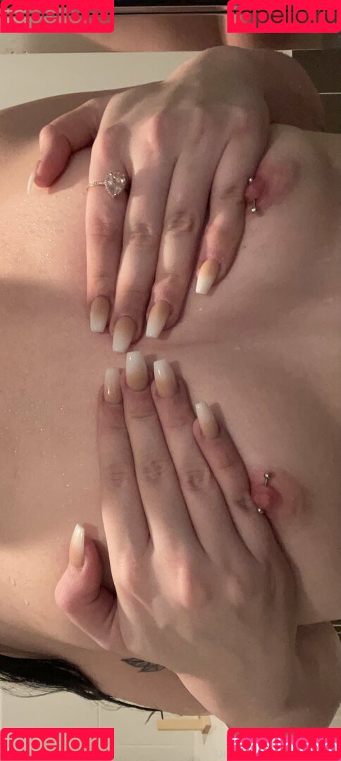 itsyagirlpaz Onlyfans Photo Gallery 