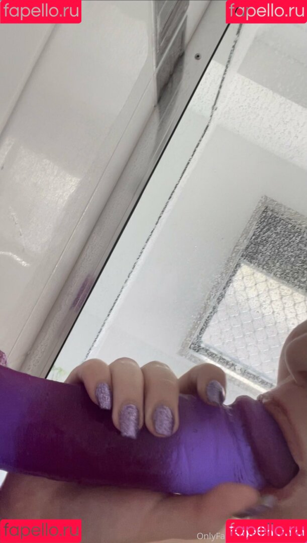 itsyagirlpaz Onlyfans Photo Gallery 