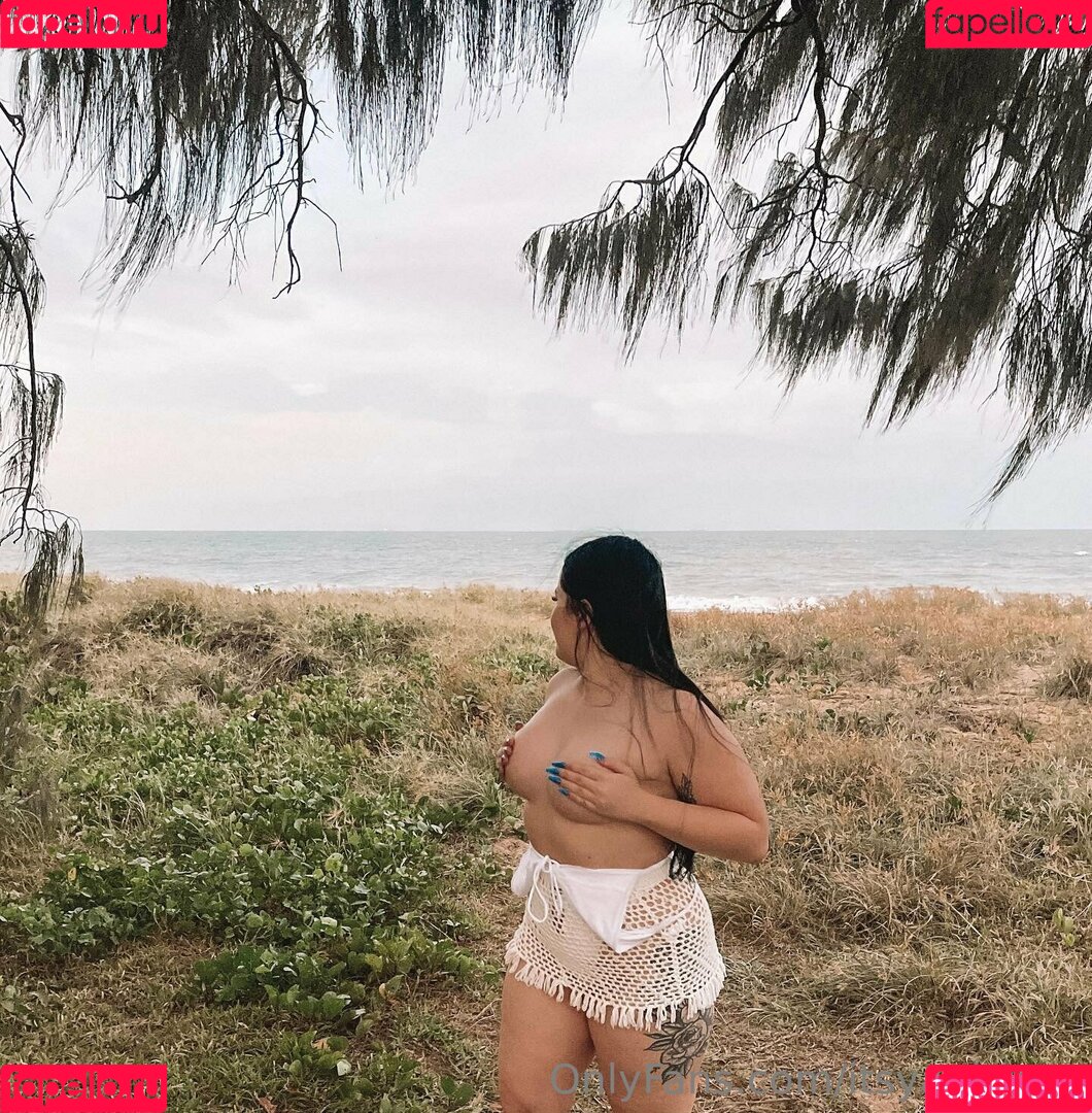 itsyagirlpaz Onlyfans Photo Gallery 