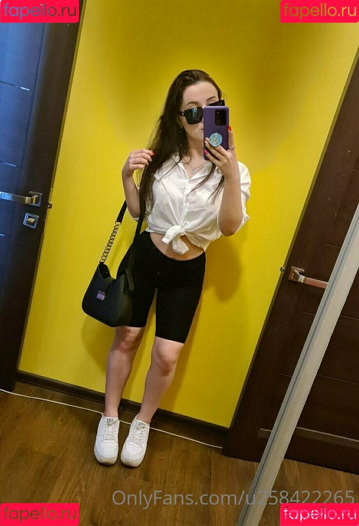 u258422265 Onlyfans Photo Gallery 