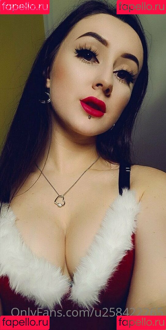 u258422265 Onlyfans Photo Gallery 