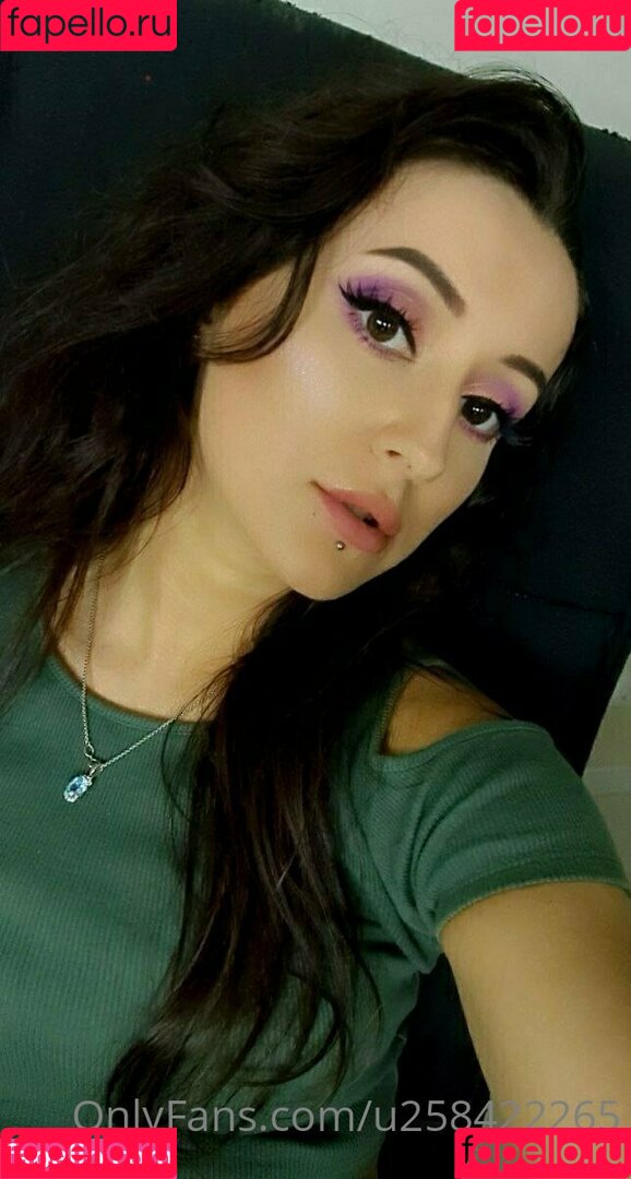 u258422265 Onlyfans Photo Gallery 