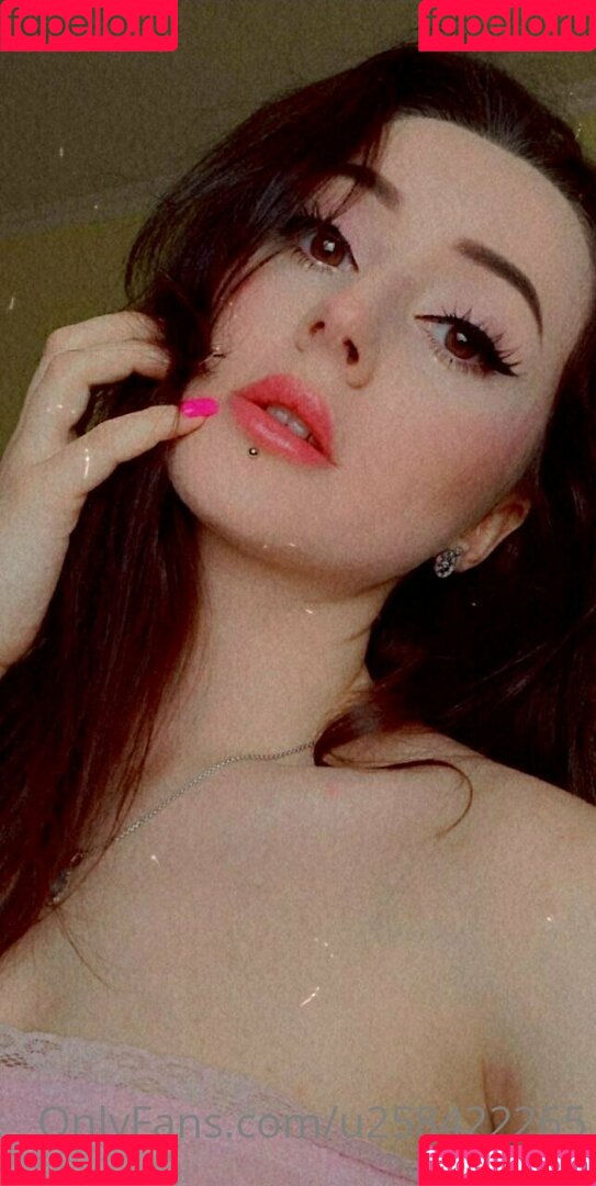 u258422265 Onlyfans Photo Gallery 