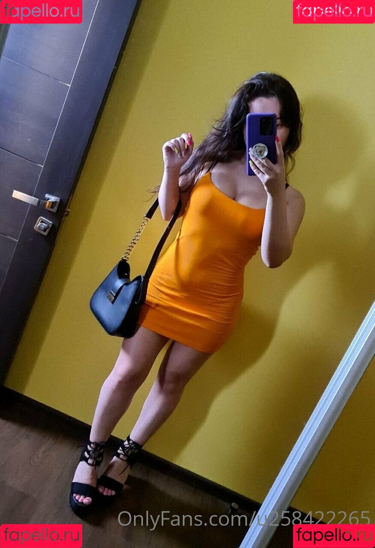 u258422265 Onlyfans Photo Gallery 