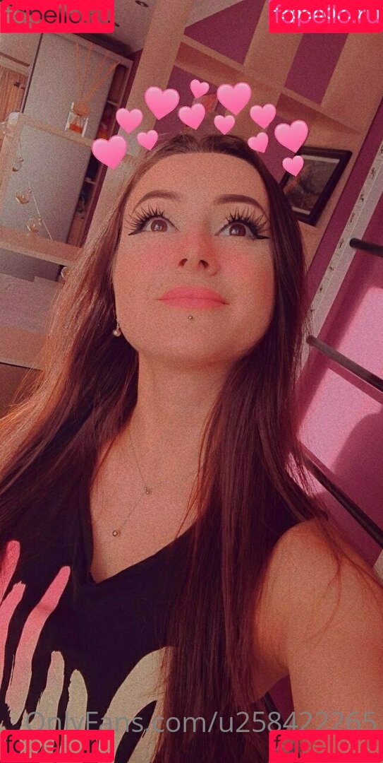 u258422265 Onlyfans Photo Gallery 