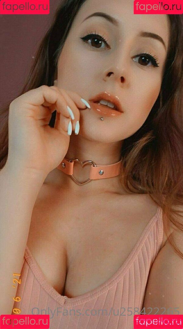 u258422265 Onlyfans Photo Gallery 