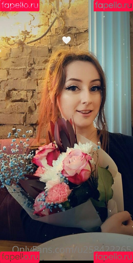 u258422265 Onlyfans Photo Gallery 