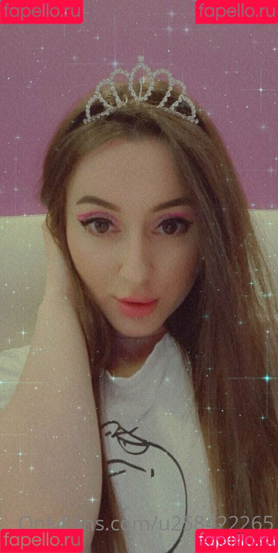 u258422265 Onlyfans Photo Gallery 