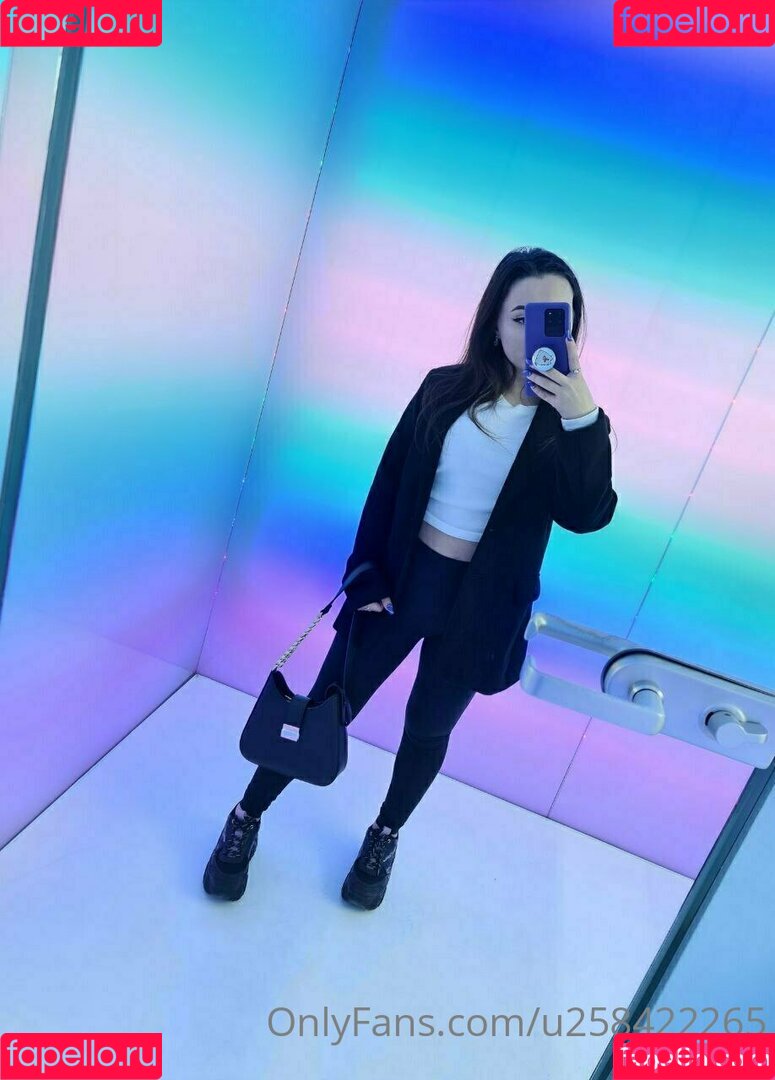 u258422265 Onlyfans Photo Gallery 