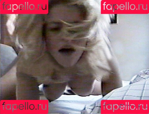 Chelsea Handler Onlyfans Photo Gallery 