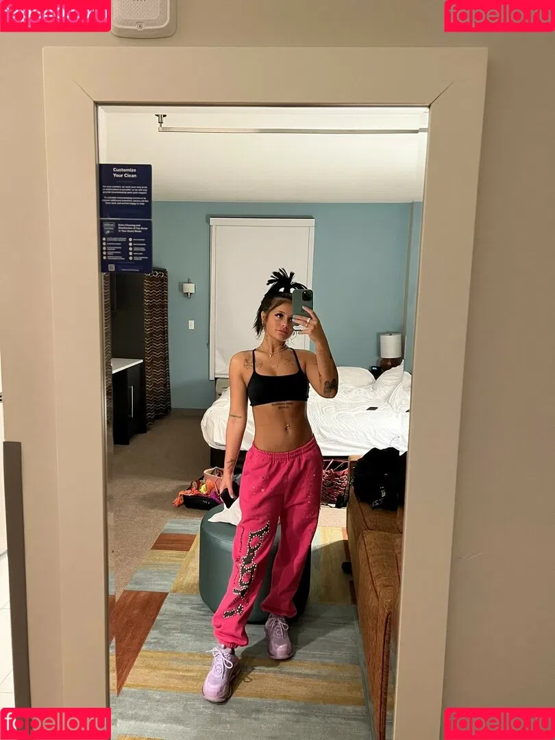 Sheforkeeps Ryan Reid Onlyfans Photo Gallery 
