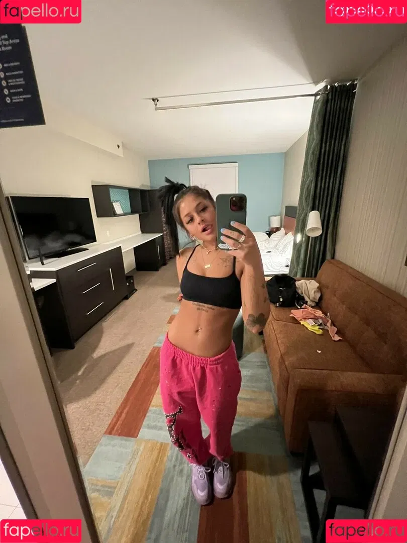 Sheforkeeps Ryan Reid Onlyfans Photo Gallery 