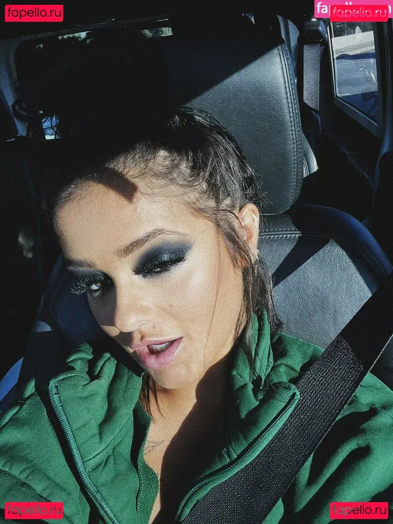 Sheforkeeps Ryan Reid Onlyfans Photo Gallery 