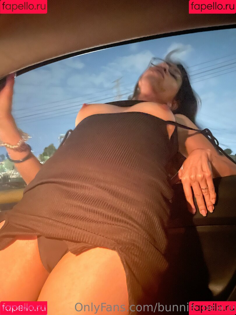 bunnie_petite Onlyfans Photo Gallery 