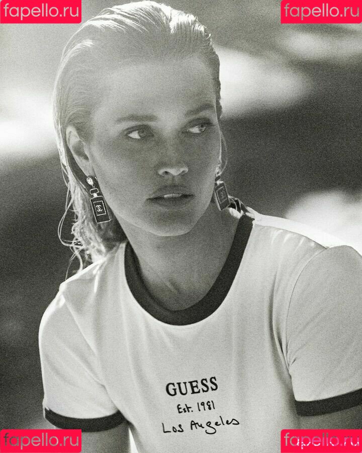 Toni Garrn Onlyfans Photo Gallery 