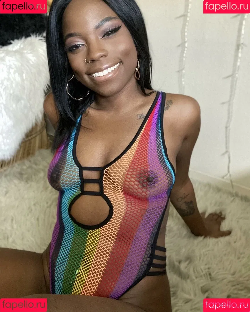 xoxozozo_ Onlyfans Photo Gallery 